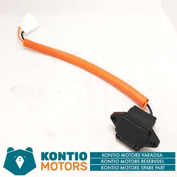 Kontio Motors - Silverfox 2.0: Charging plug